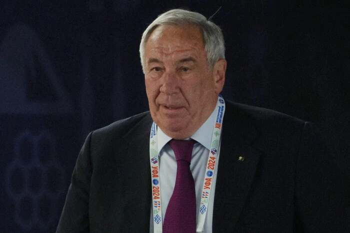 Der umstrittene IOC-Mitglied bewertet die Chancen der Russen auf die Teilnahme an den Olympischen Spielen