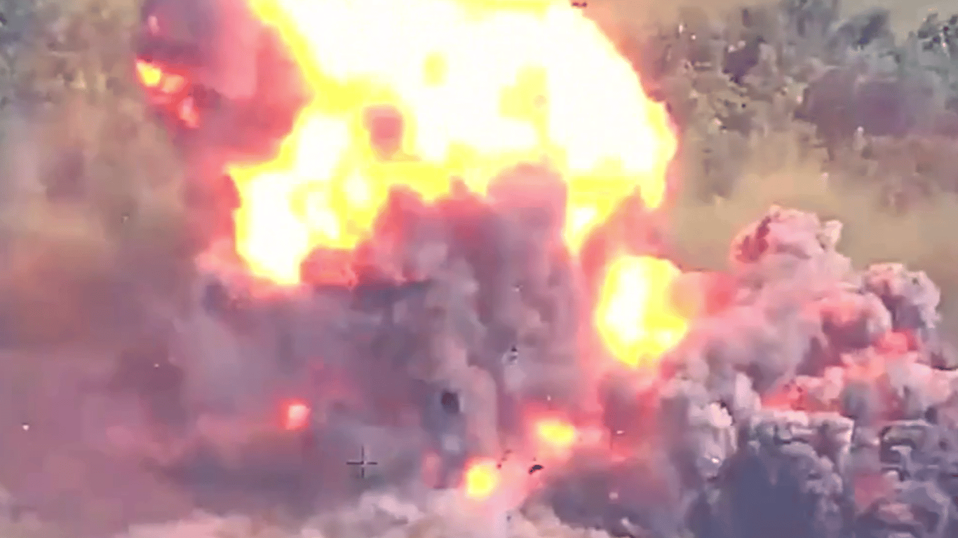 In der ukrainischen Armee wurde die Zerstörung des russischen MLRS gezeigt — Video