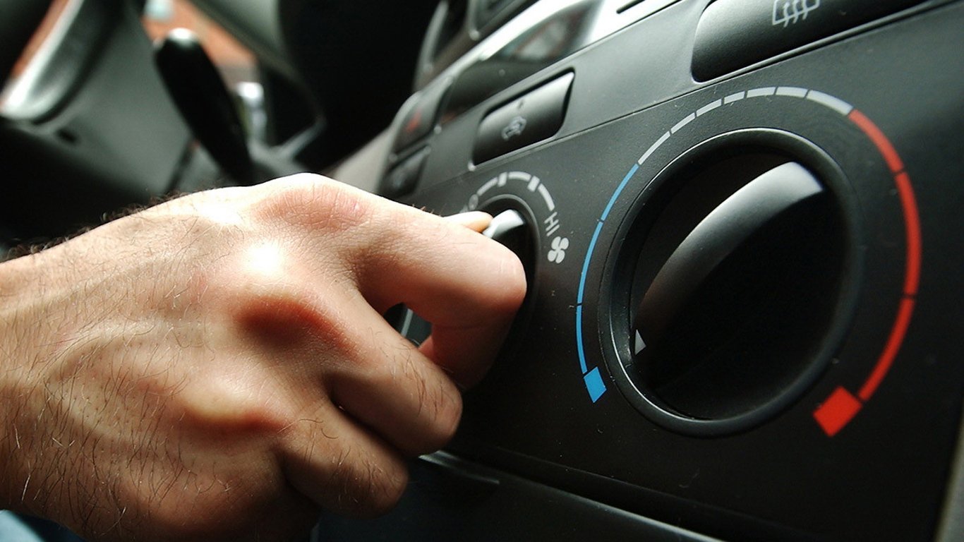 Warum man im Sommer die Heizung im Auto einschalten sollte