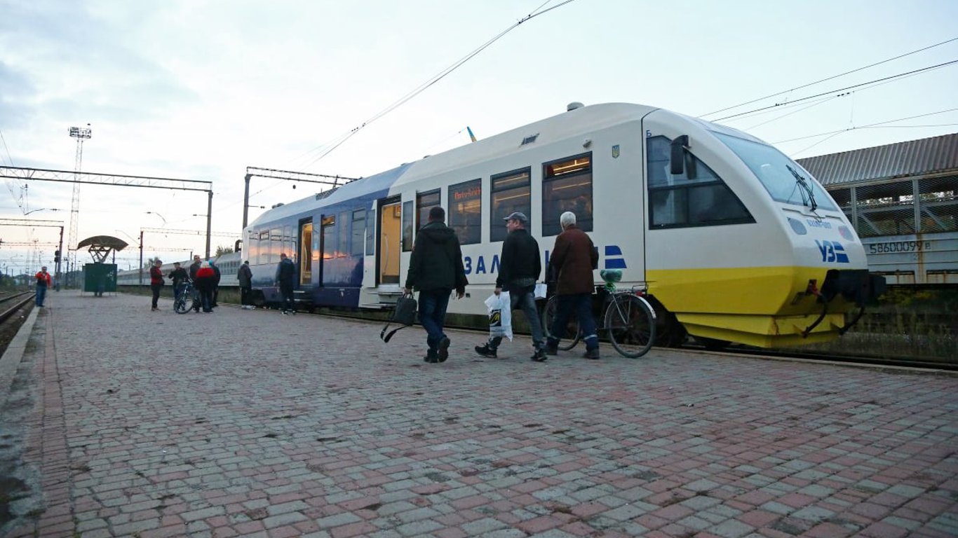 У Харкові затримка потягів — Укрзалізниця назвала час та причини
