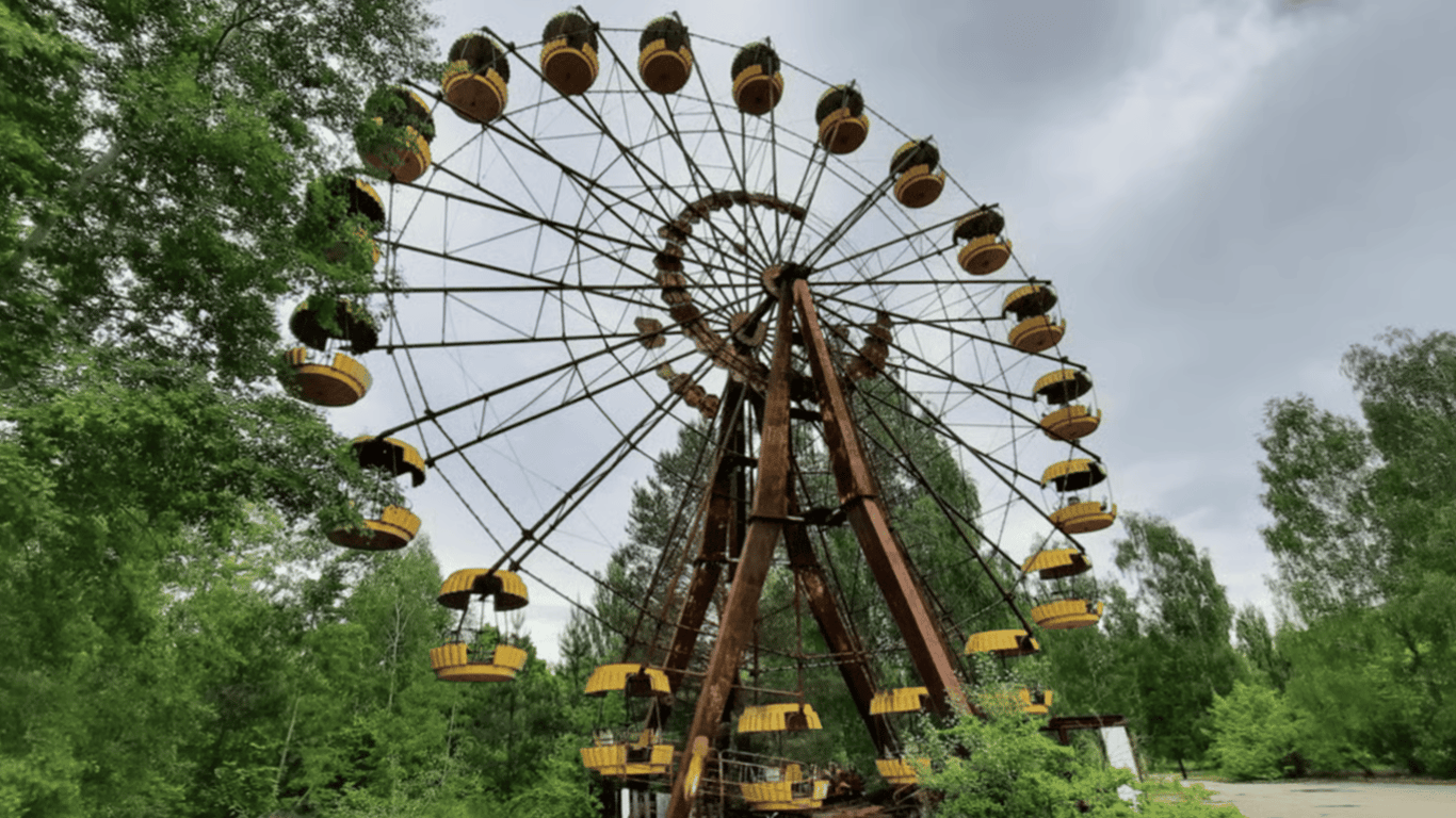 Vandalism in Chernobyl over unusual burials - what is known